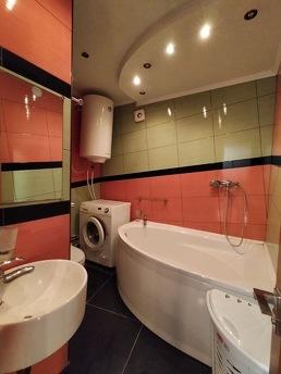 Здам подобово / погодинно 2-х кімнатну к, Кривий Ріг - квартира подобово