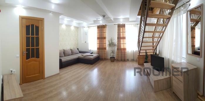 Cottage by the sea (1st line), Odessa - apartment by the day