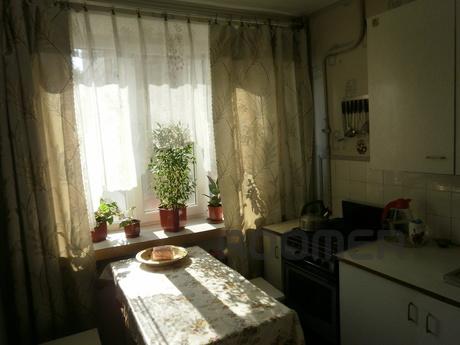Flat for rent, Berdyansk center, Berdiansk - apartment by the day