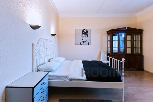 Посуточно Смоленский бульвар 22/14, Москва - квартира посуточно