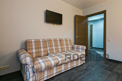 Daily Ukrainian Boulevard 6, Moscow - apartment by the day