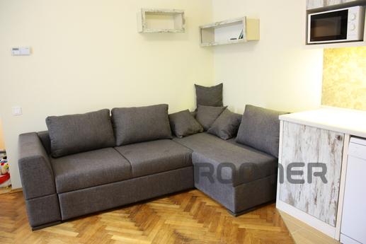 3 bedroom new apartment in the center, Lviv - apartment by the day