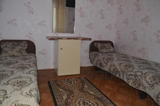 Предлагаем вам комнаты на 2, -3 человека, Бердянск - квартира посуточно