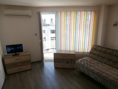 Studio - 'Sunny Day', Burgas - apartment by the day
