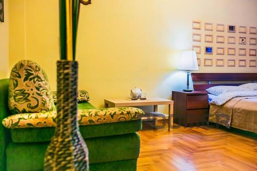 2-room m.Kievskaya 5 min walk, Москва - квартира подобово