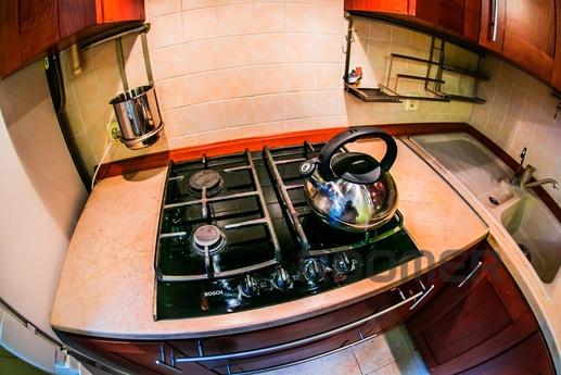 2-room m.Kievskaya 5 min walk, Москва - квартира подобово