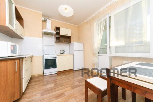 затишна квартира на Позняках, Київ - квартира подобово