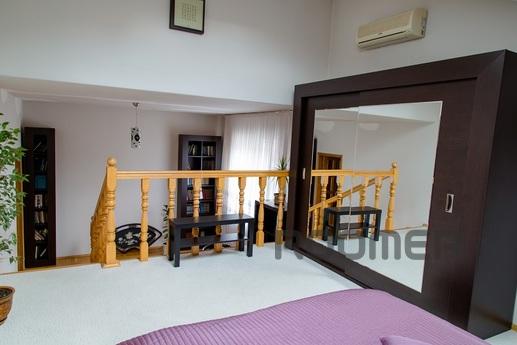 2-х рівневий номер в хостелі, Краснодар - квартира подобово