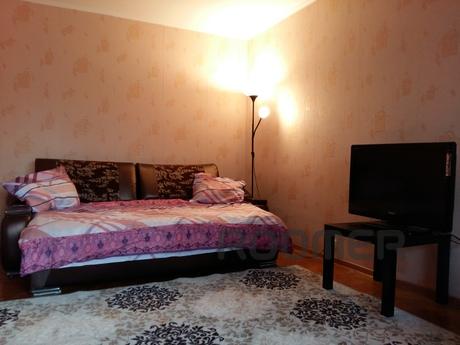 Квартира стандарт-класса, стоимость (от 1800 до 2500 рублей)