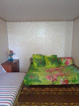 2-room apartment on the street Guli Koro, Dnipro (Dnipropetrovsk) - apartment by the day