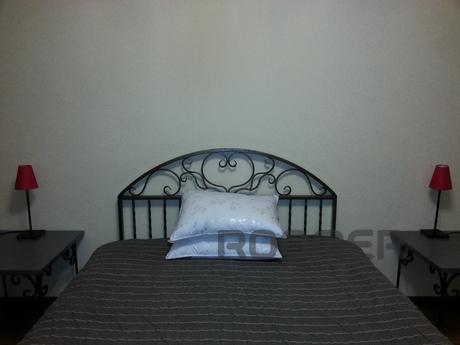 Квартира находится в новом доме монолитно-каркасного исполне