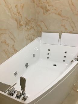 4 room jacuzzi apartment, Lviv - apartment by the day