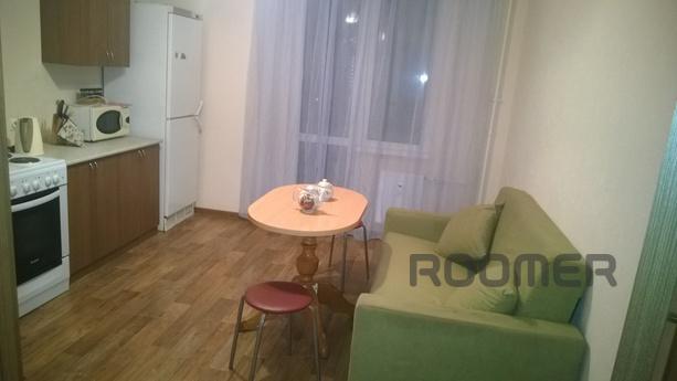 The apartment is in a new house, Санкт-Петербург - квартира подобово